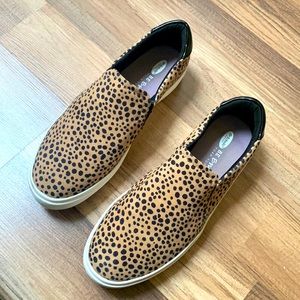 Dr. Schools BE energized foam comfort, flats! So comfy!!!